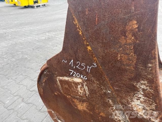 CAT M 320 BUCKET Acessórios Retroescavadoras
