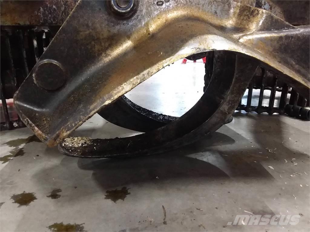 Komatsu S132 Cabeças de ceifeiras