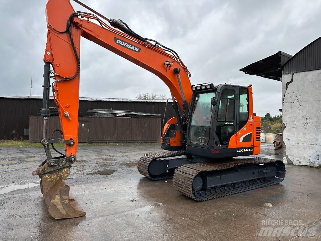Doosan DX 140 LCR Escavadoras de rastos