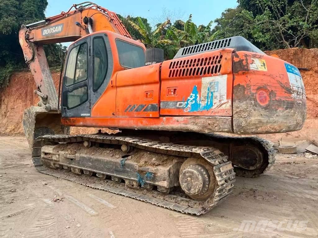 Doosan DX 300 LC Mini Escavadoras <7t