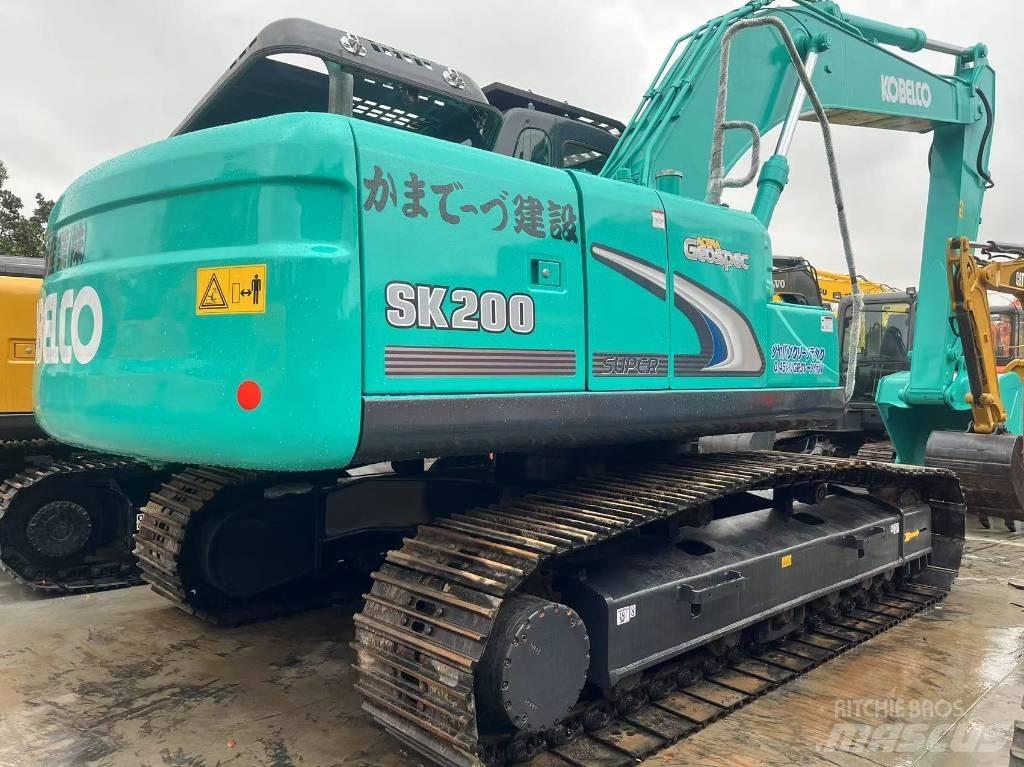 Kobelco SK 200-8 Escavadoras de rastos