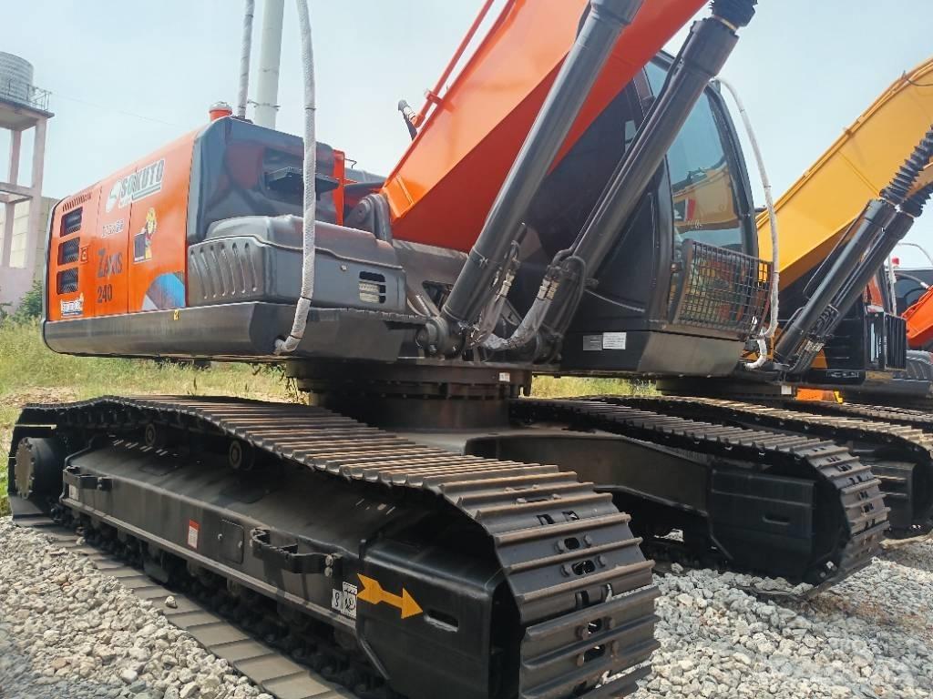 Hitachi ZX 240 Escavadoras de rastos