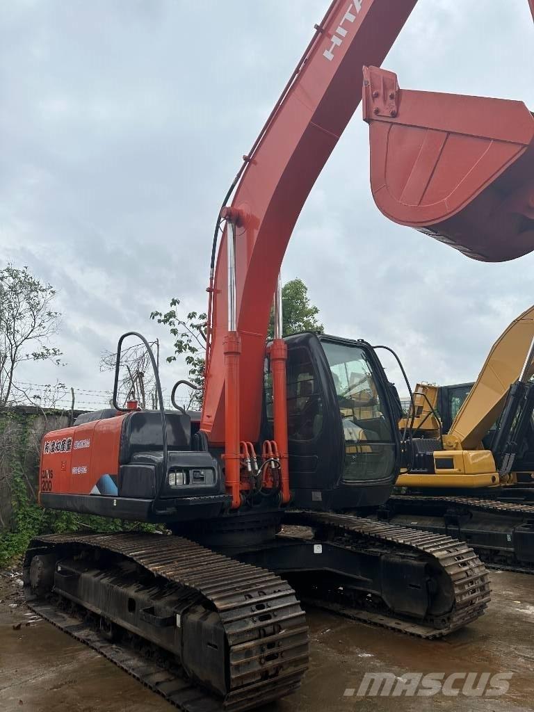 Hitachi ZX 200 Escavadoras de rastos