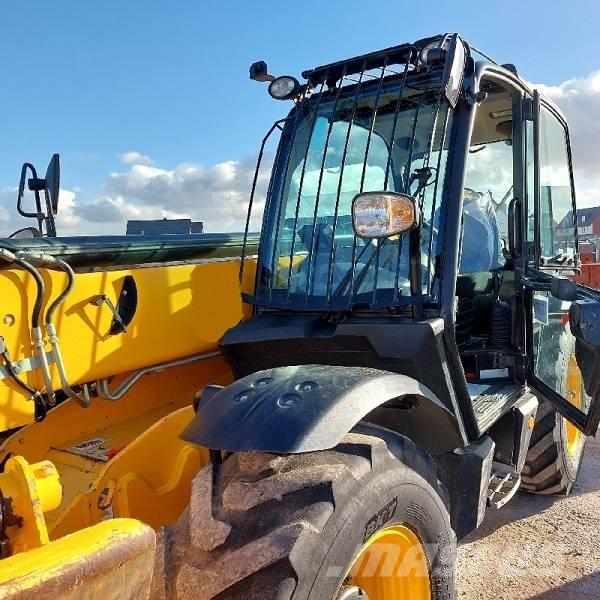 JCB 533-105 Manipuladores telescópicos