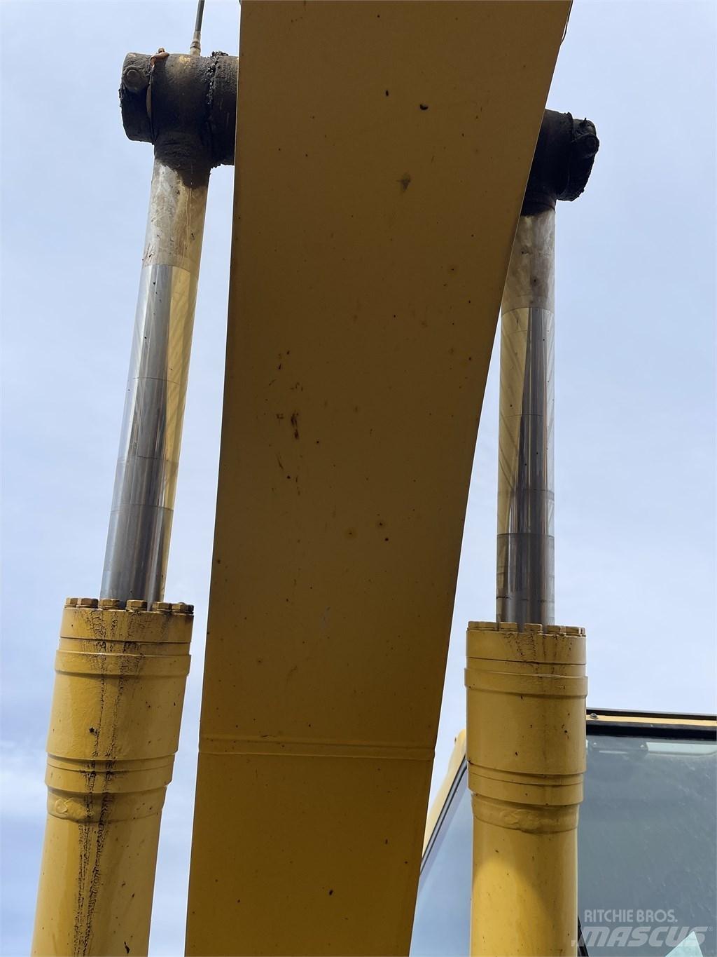Komatsu PC 200 LC-7 Escavadoras de rastos