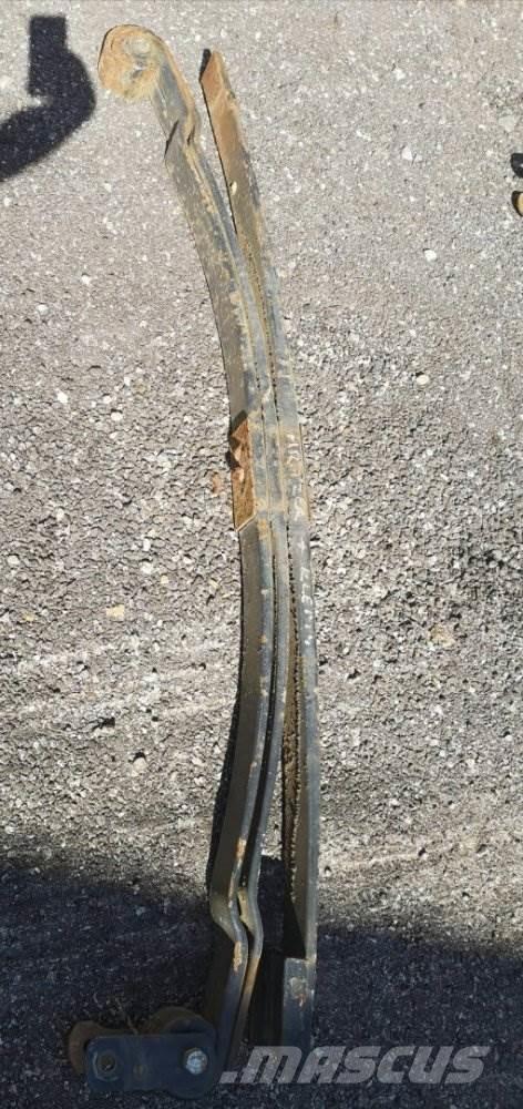  LISTOVÉ PERO Transportes - Outros
