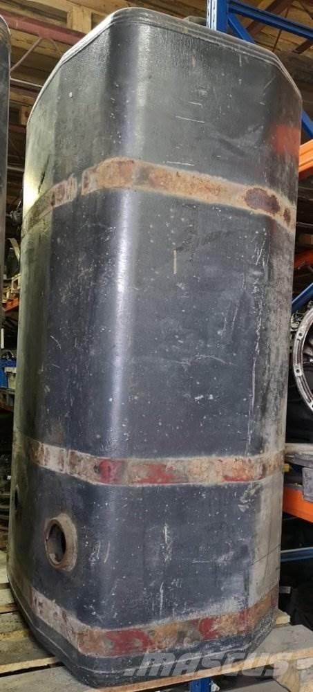  PALIVOVÁ NÁDRŽ IVECO Transportes - Outros
