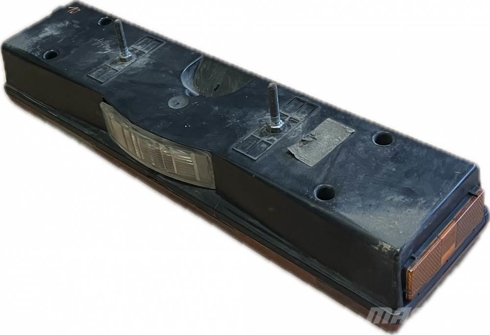  ZADNÍ SVĚTLO Transportes - Outros
