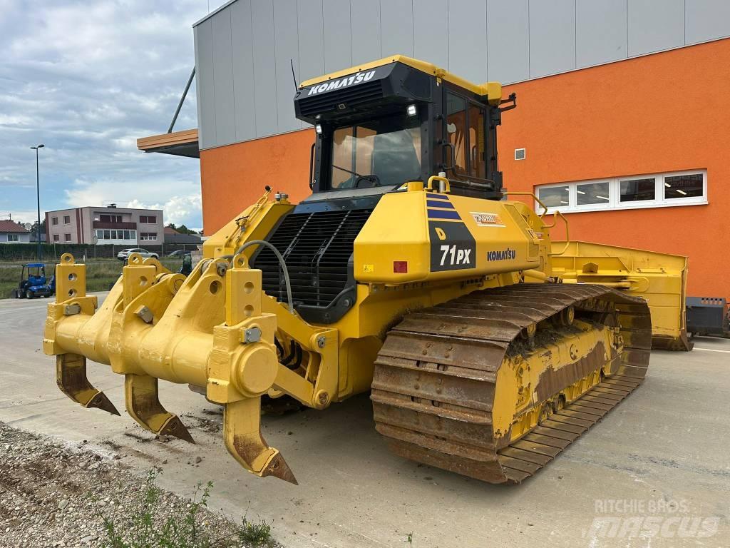 Komatsu D 71PX-24 E0 Dozers - Tratores rastos