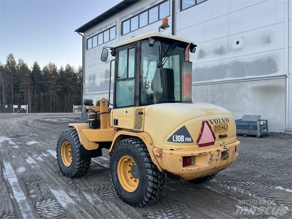 Volvo L 30 B Pás carregadoras de rodas