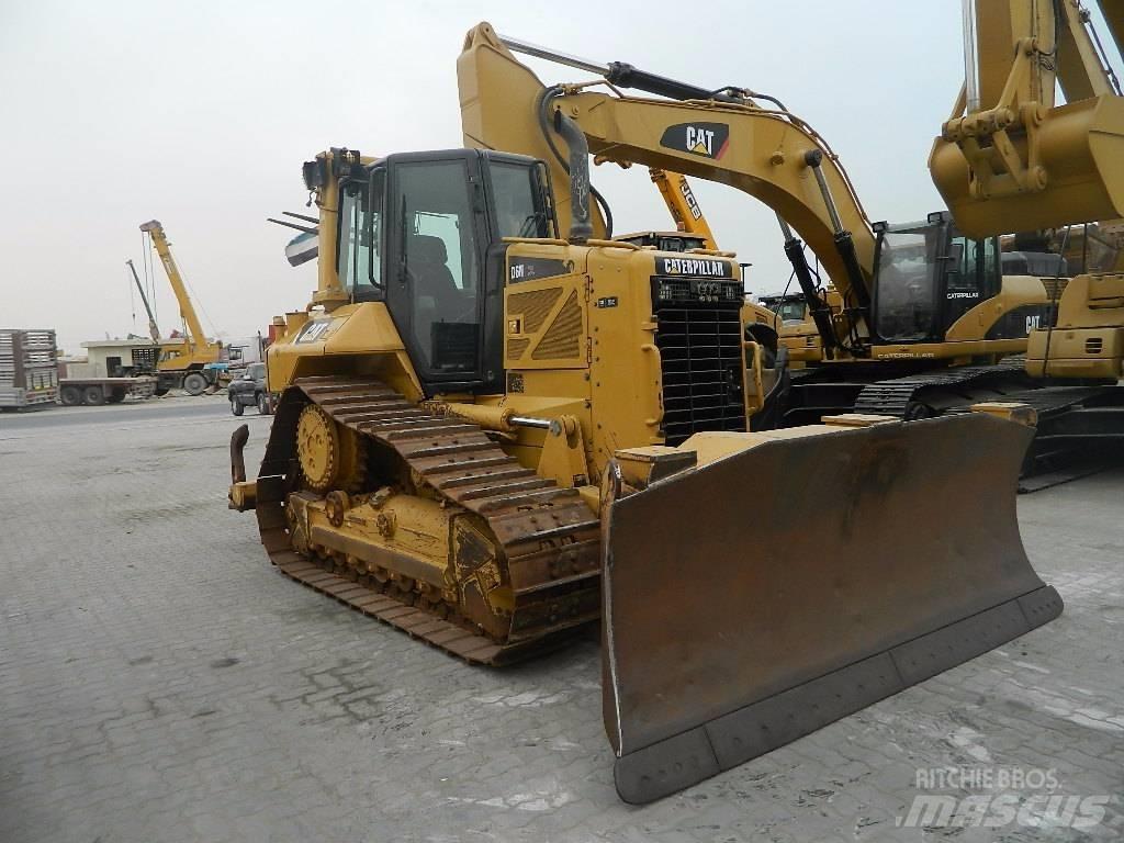 CAT D 6 N XL Dozers - Tratores rastos