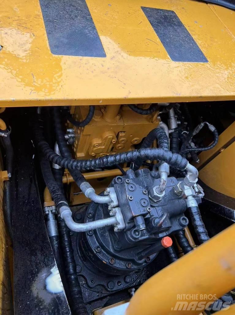 Sany SY 235 C Escavadoras de rastos