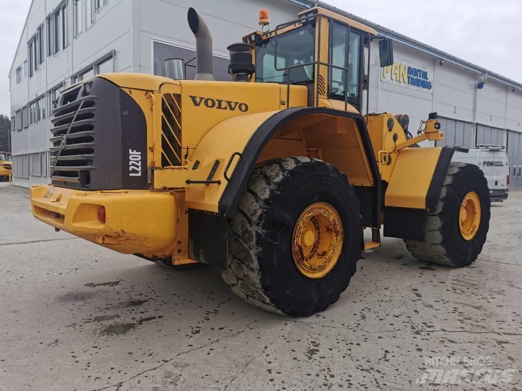 Volvo L220F Pás carregadoras de rodas