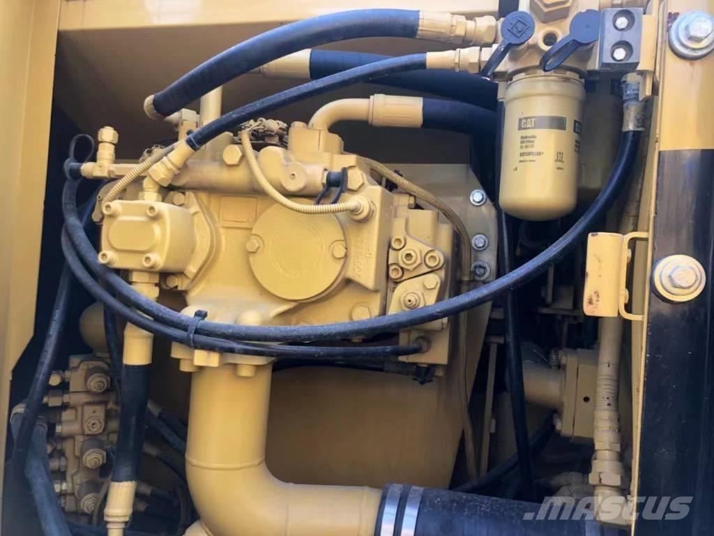 CAT 318C Escavadoras de rastos