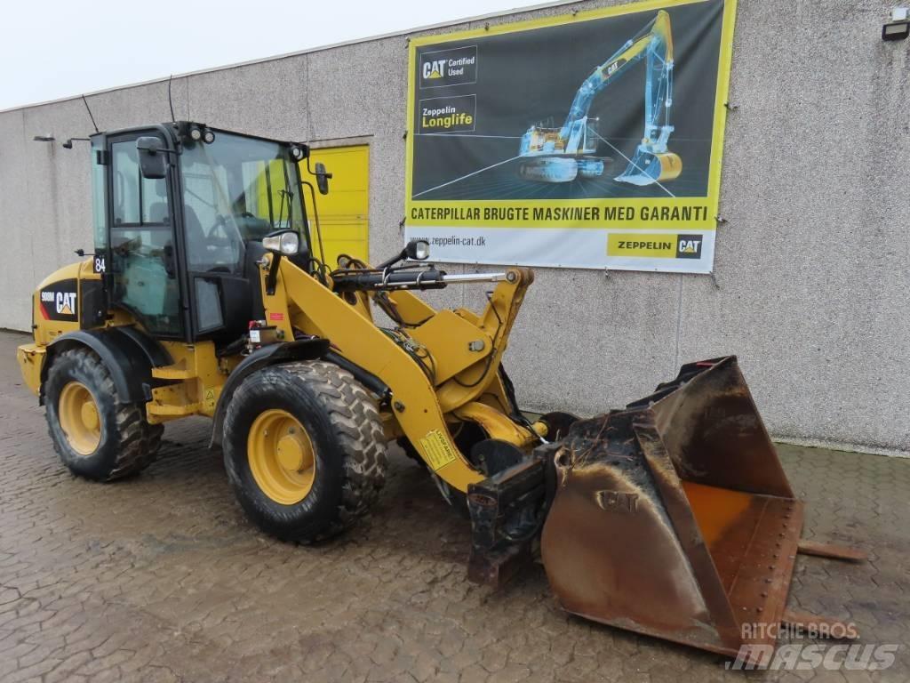 CAT 908M Pás carregadoras de rodas