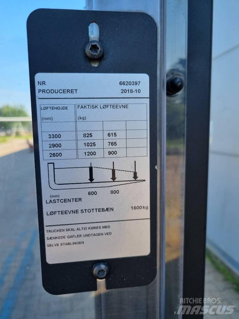 Toyota SWE 120 L Empilhador para operador externo