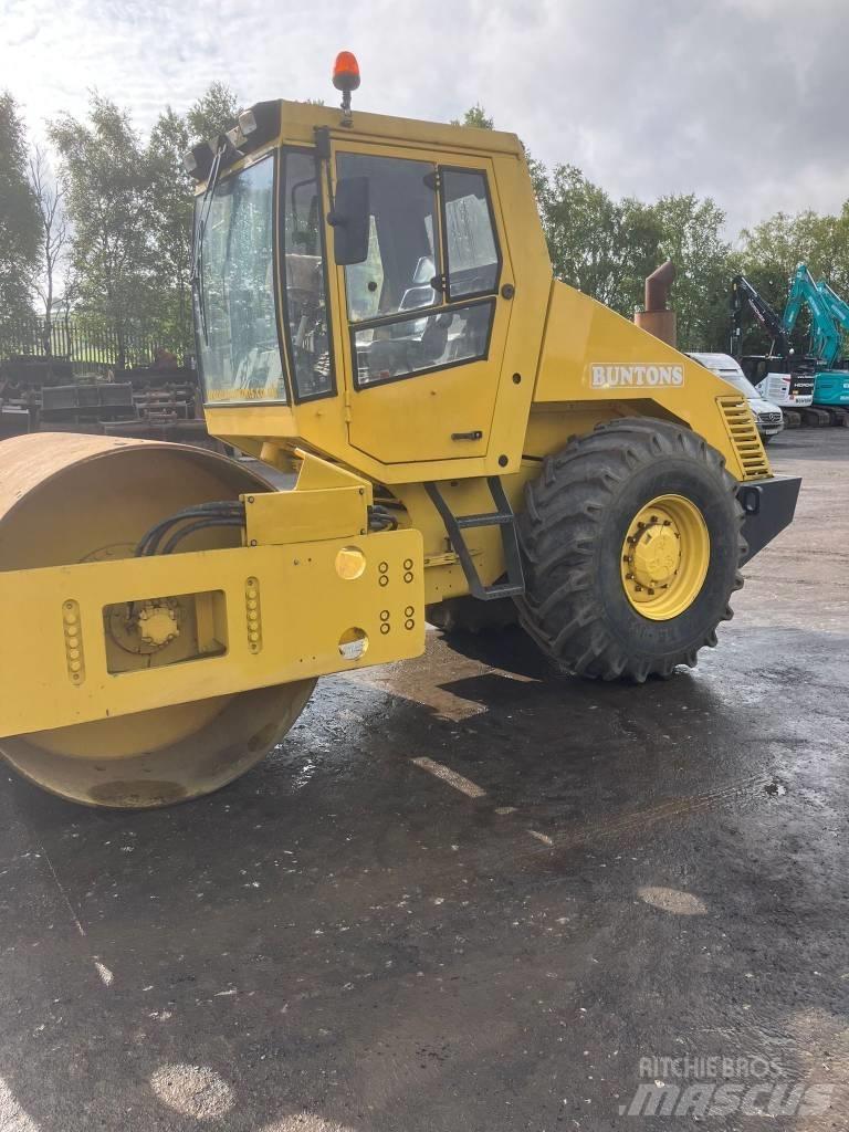 Bomag BW 213 Cilindros Compactadores monocilíndricos
