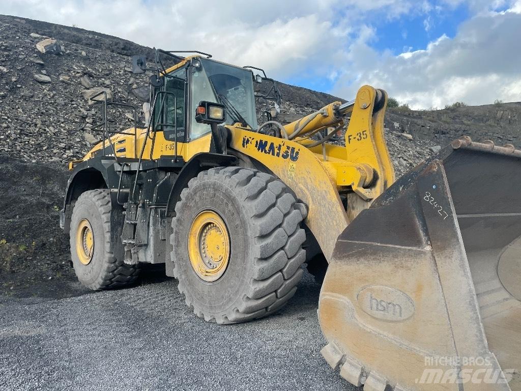 Komatsu WA500 Pás carregadoras de rodas