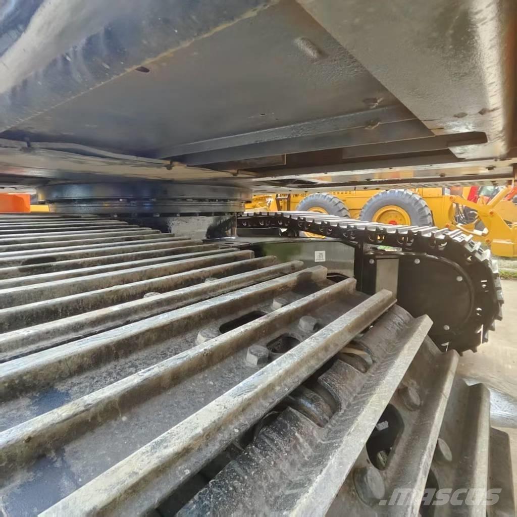 Hitachi ZX 130 Escavadoras de rastos