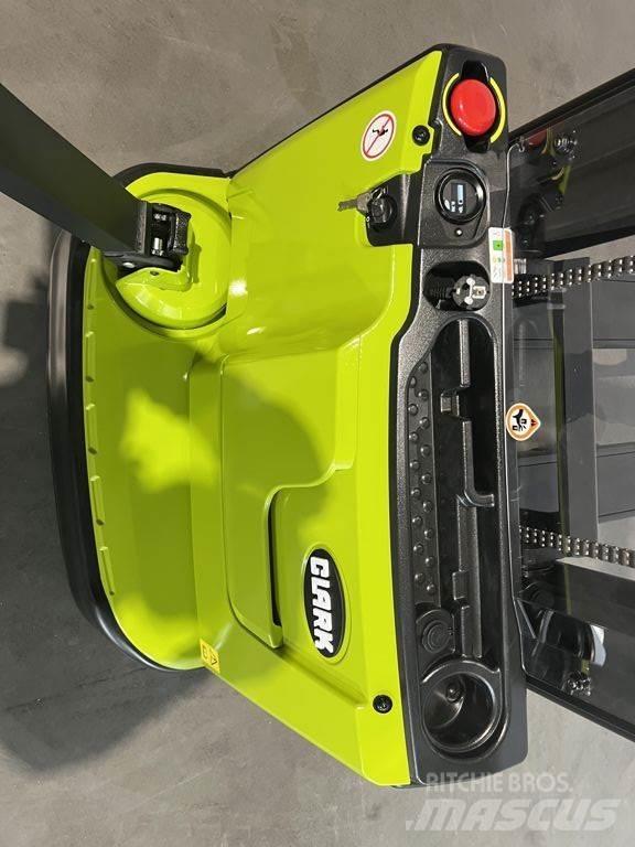 Clark WS12 Empilhador para operador externo