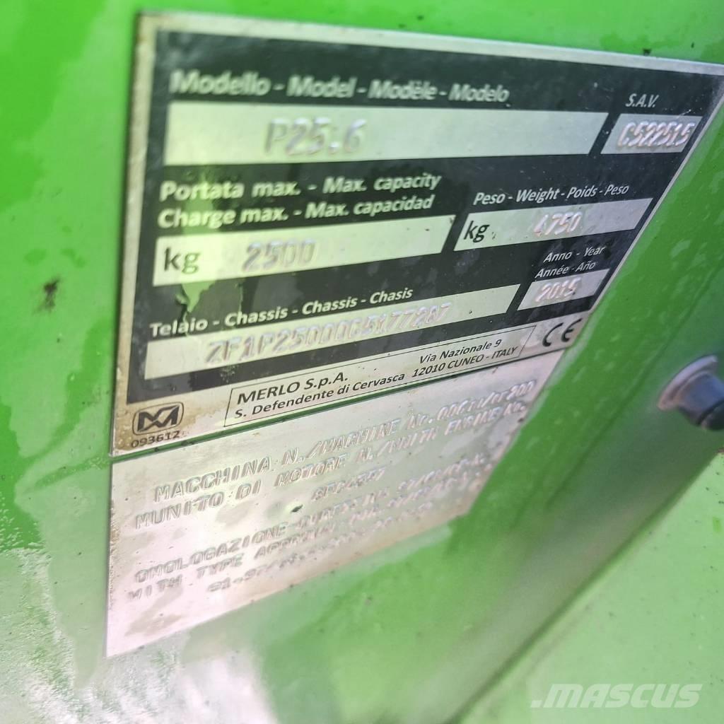 Merlo P25.6 Manipuladores telescópicos