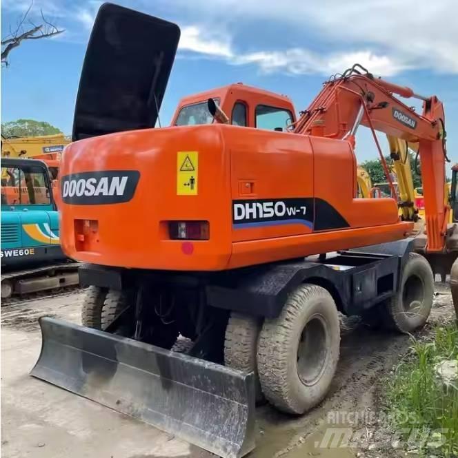 Doosan DH150W-7 Escavadoras de rodas