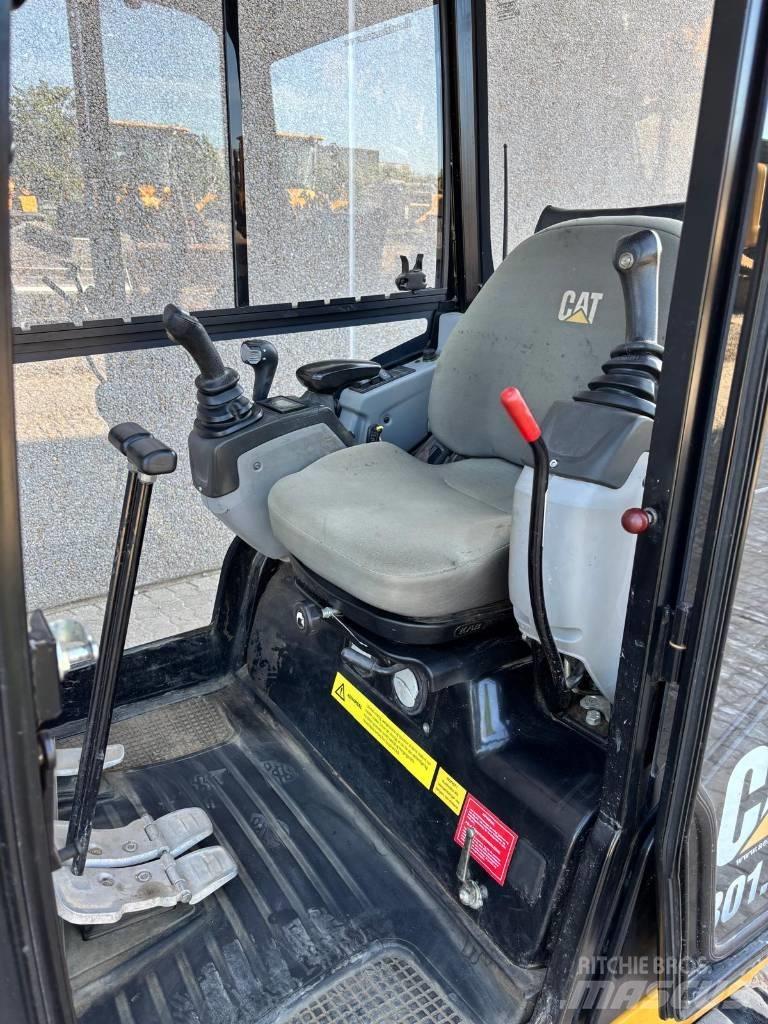 CAT 301.7 D Mini Escavadoras <7t