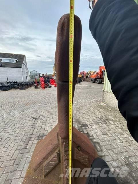 Verachterd CW 70 Escarificadores