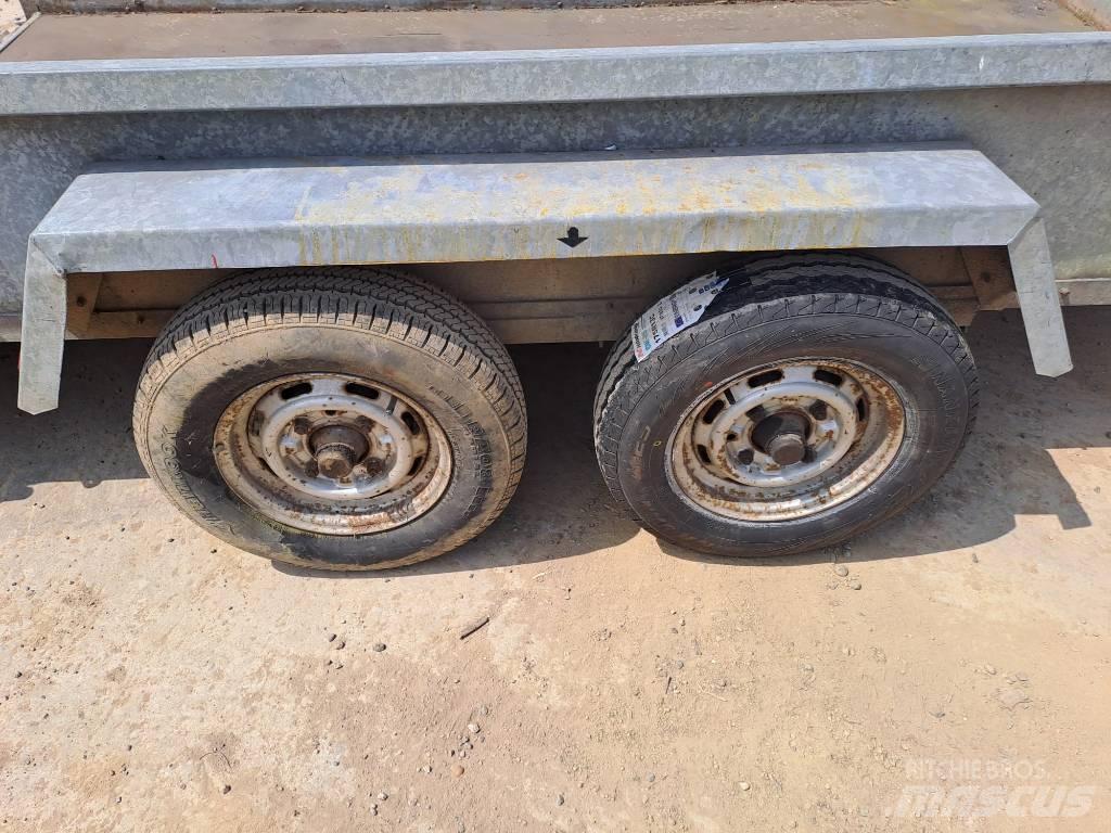  Unknown 2.6 Ton Reboques Leves