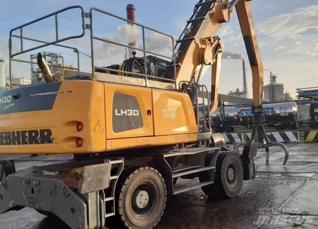 Liebherr LH 30 M Manipuladores de resíduos / indústria