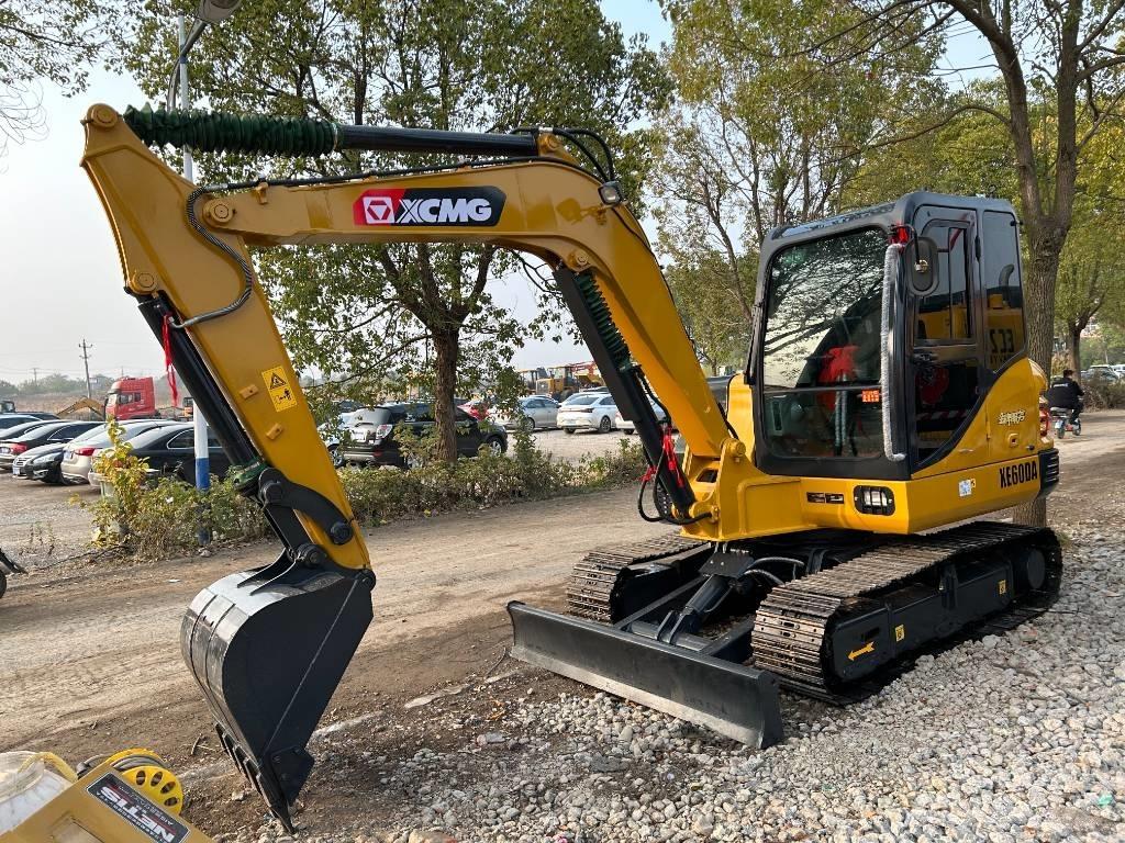 XCMG XE60DA Escavadoras Midi 7t - 12t
