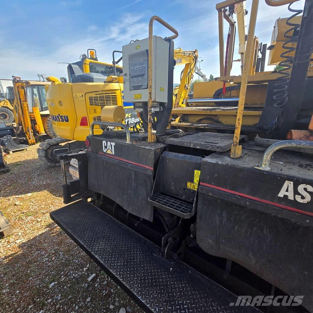 CAT AP 600 Pavimentadoras de asfalto