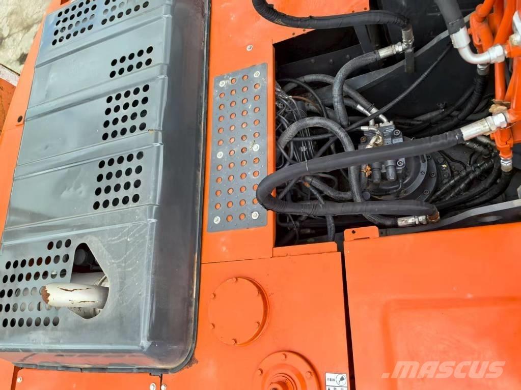 Hitachi ZX 240 HG Escavadoras de rastos