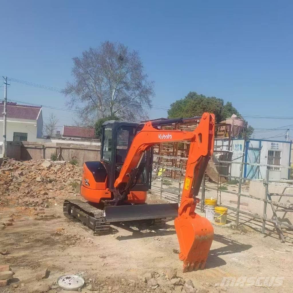 Kubota U 27 Mini Escavadoras <7t