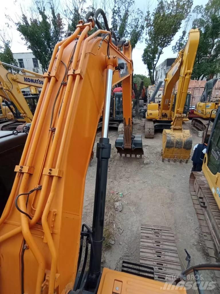 Hyundai Robex 215-9T Escavadoras de rastos