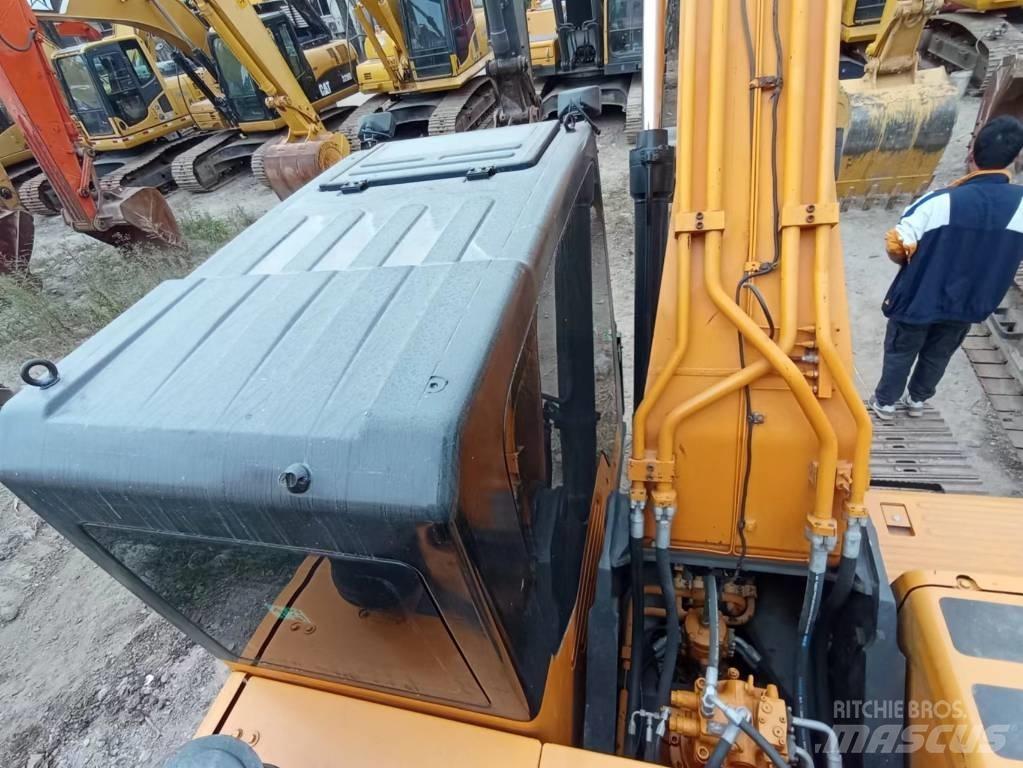 Hyundai Robex 215-9T Escavadoras de rastos