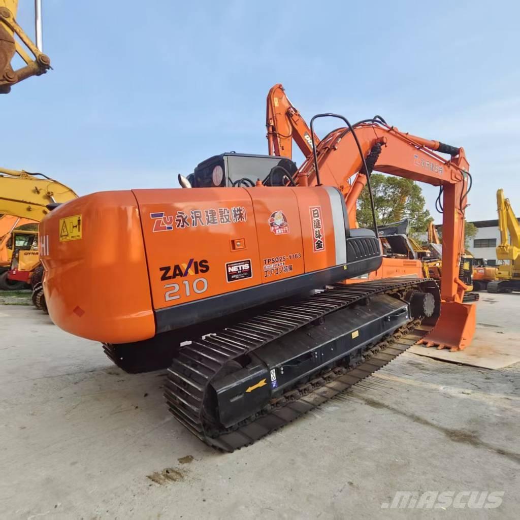 Hitachi ZX 210 Escavadoras de rastos