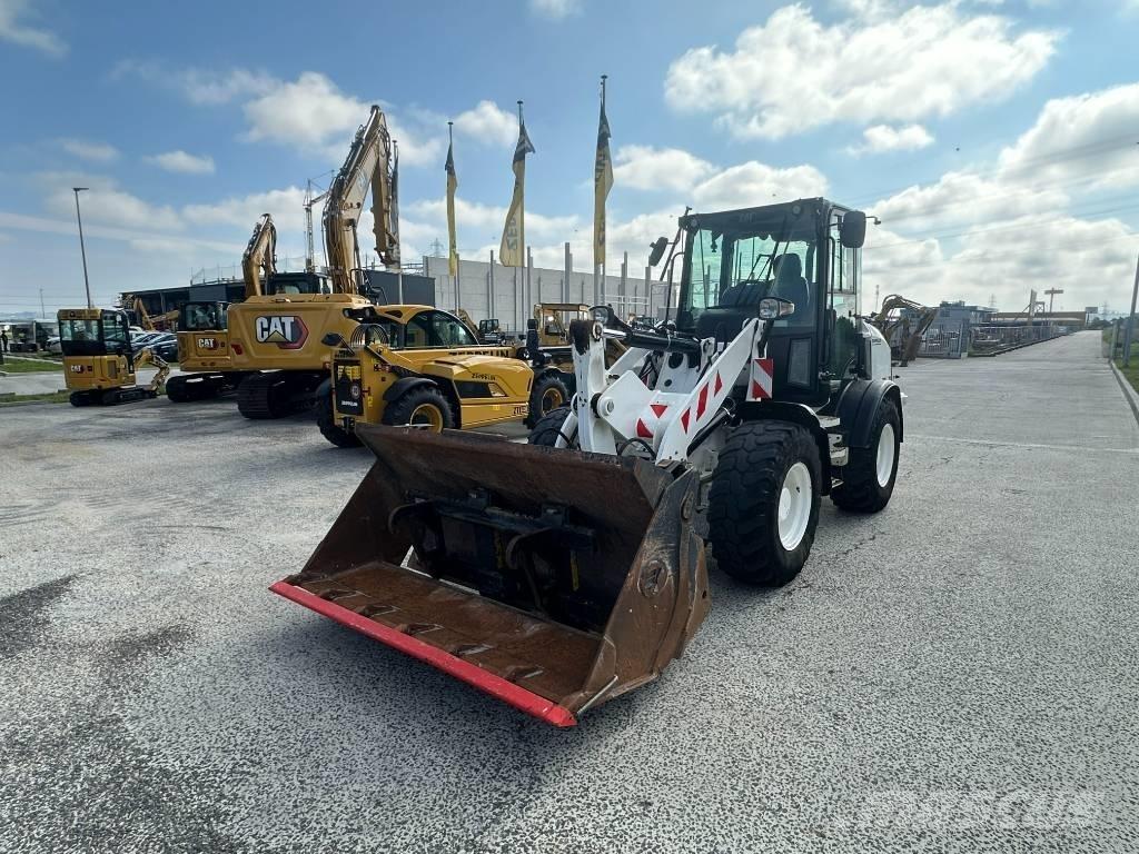 CAT 908 M Pás carregadoras de rodas