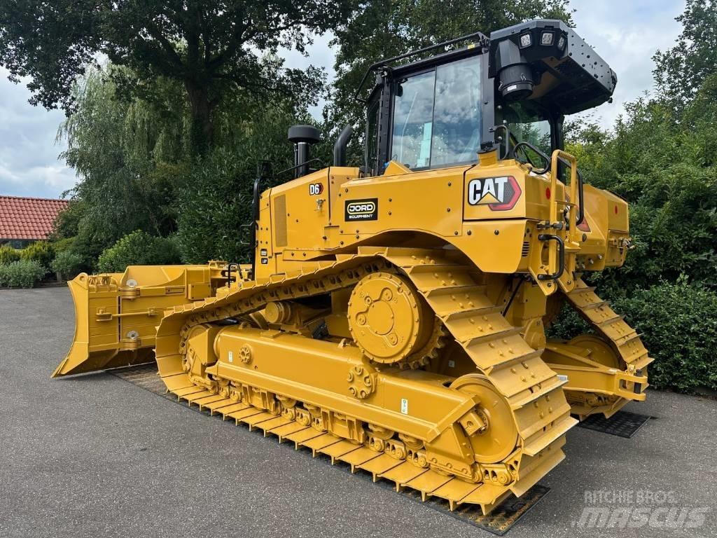 CAT D 6 LGP Dozers - Tratores rastos