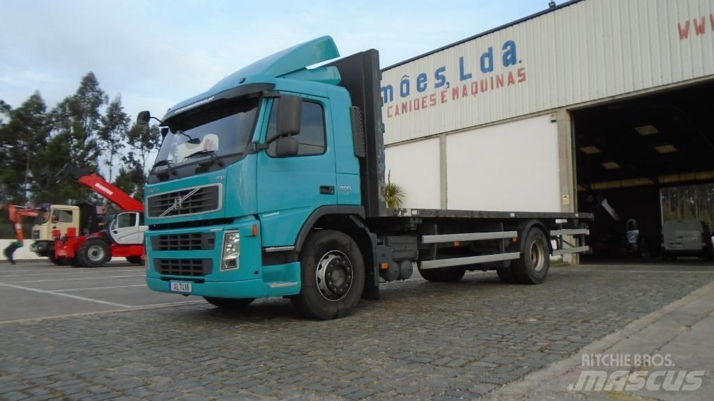 Volvo FM 9 300 Camiões estrado/caixa aberta