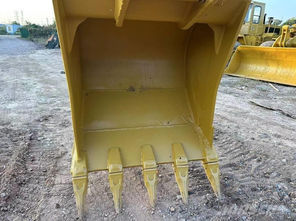 CAT 330 D L Escavadoras de rastos
