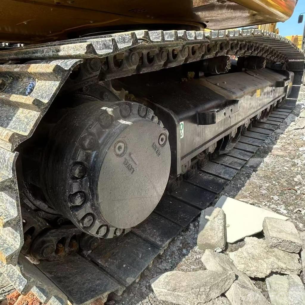 CAT 326D2L Escavadoras de rastos