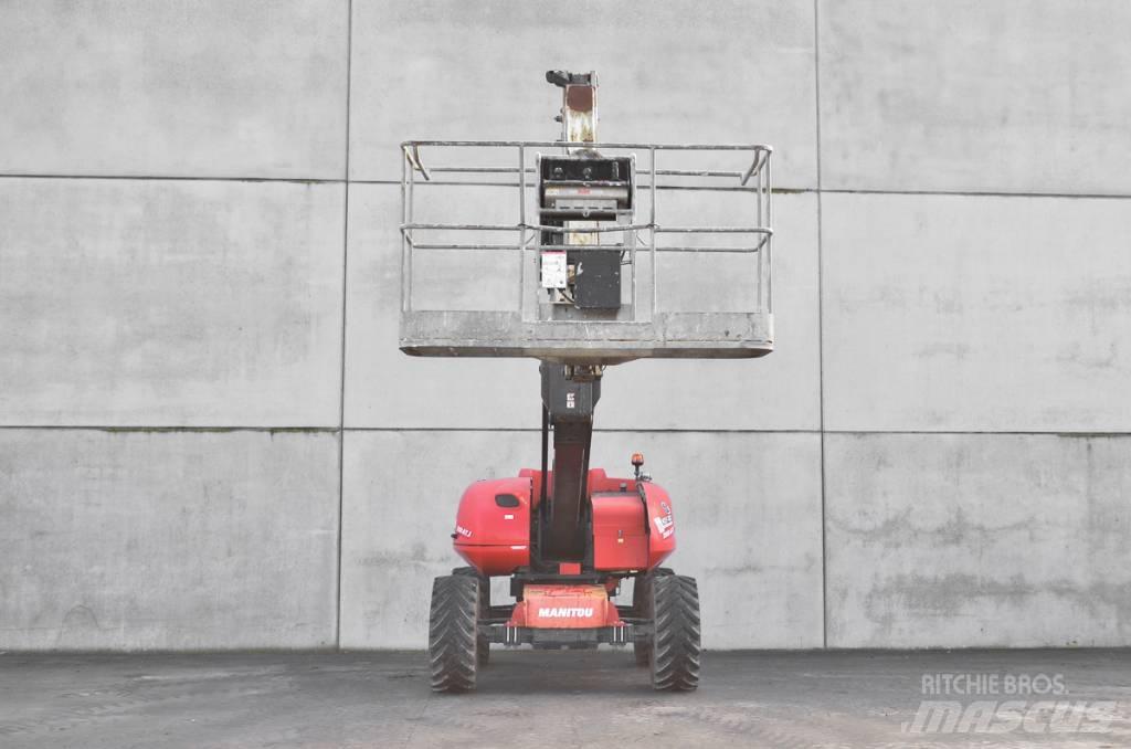 Manitou 200 ATJ Elevadores braços articulados
