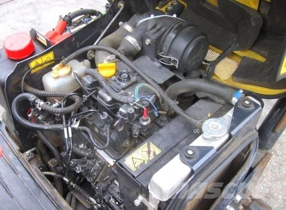 Yanmar SV 08-1A **684h** Carregadoras de direcção deslizante