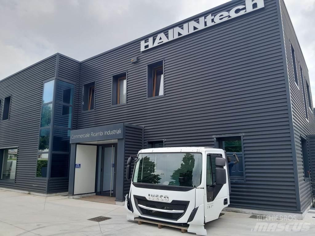 Iveco Trakker E6 Cabines e interior