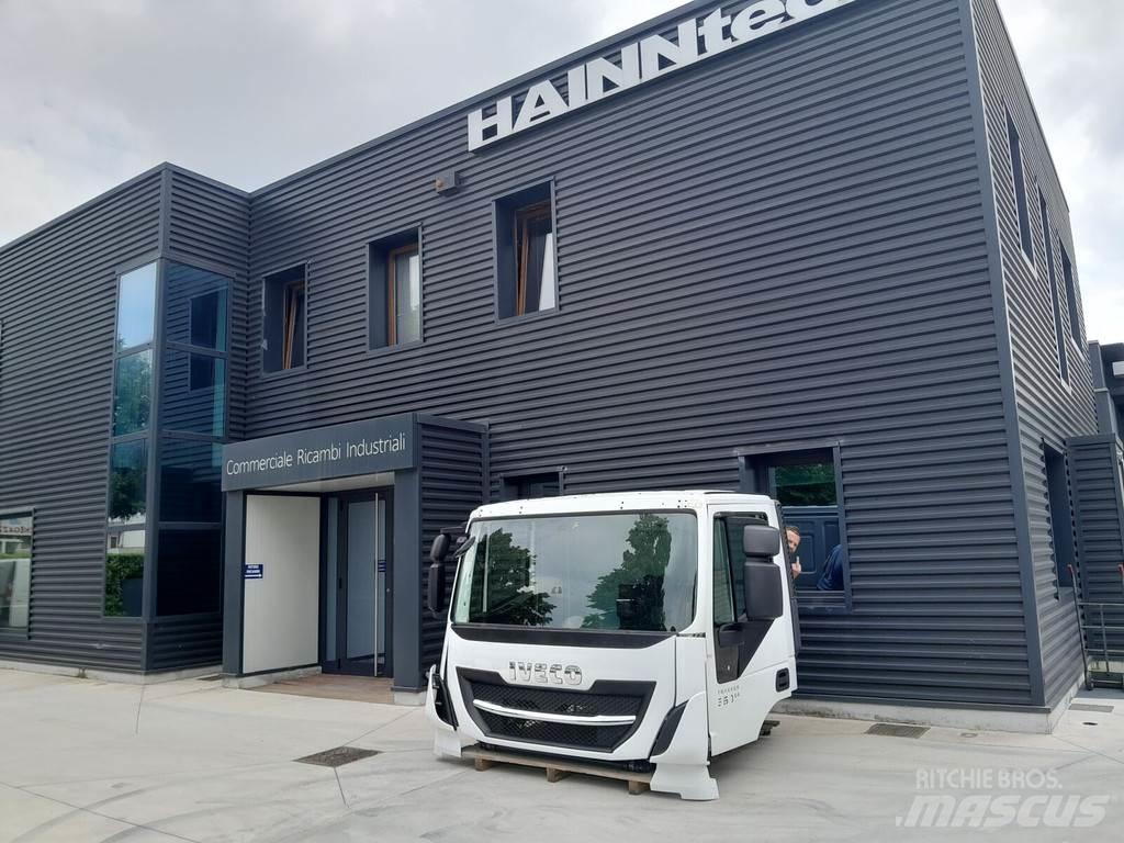 Iveco Trakker E6 Cabines e interior