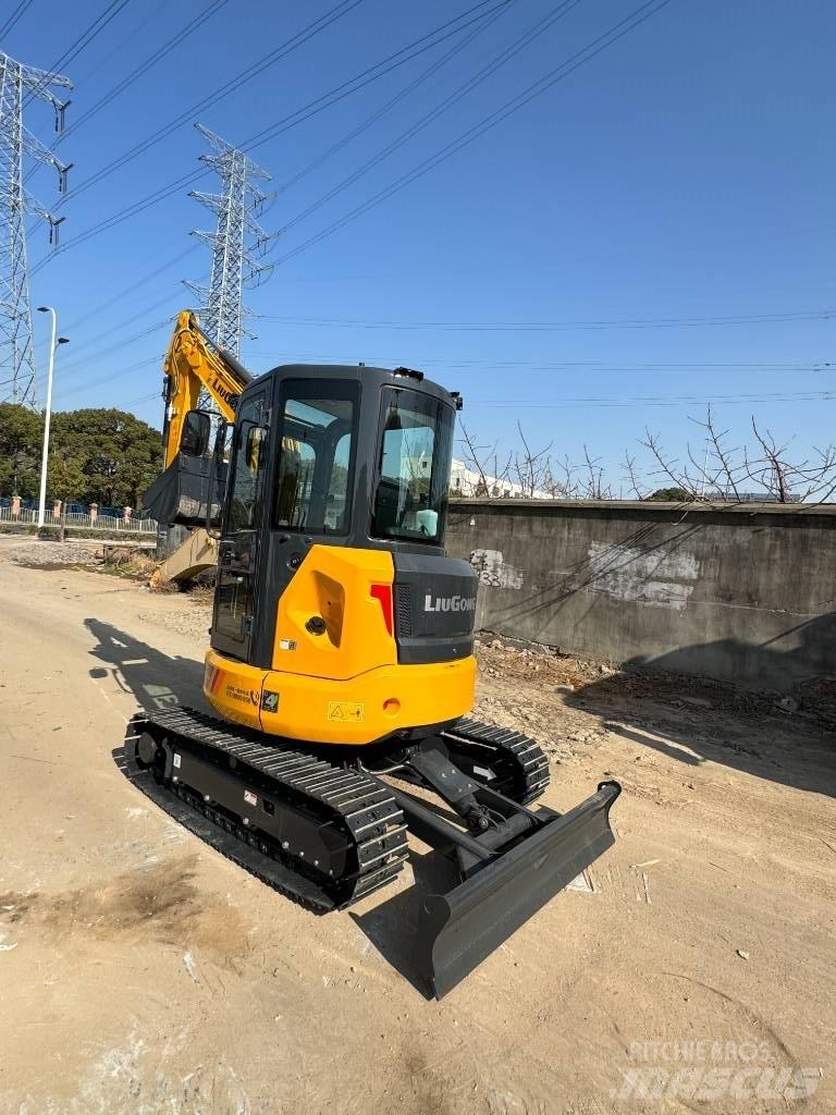 LiuGong 9035FZTSG4 Mini Escavadoras <7t