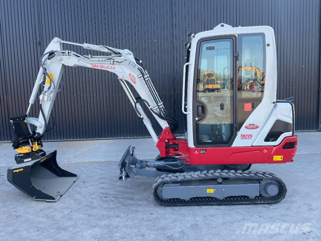 Takeuchi TB 225 Mini Escavadoras <7t