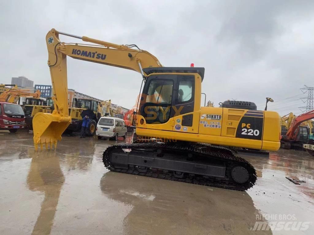 Komatsu PC 220-8 Escavadoras de rastos