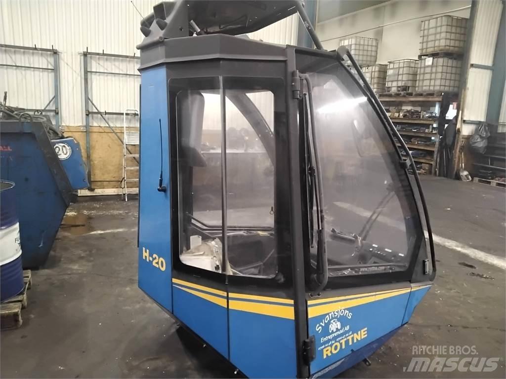 Rottne H20 Cabines e interior